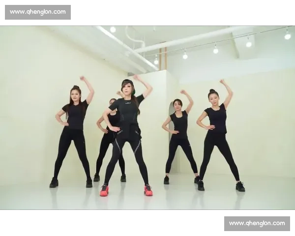 暴汗燃脂！肉肉最怕的 4 个动作，10 分钟极速甩肉